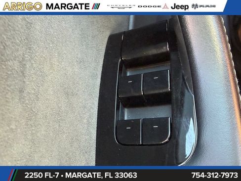 Used 2020 Tesla Model Y Long Range AWD/4WD image 27