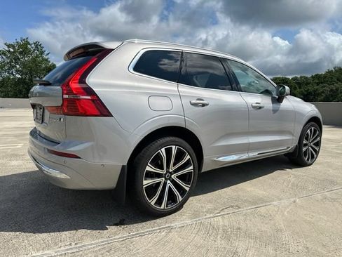 Certified 2023 Volvo XC60 B5 Ultimate w/ Climate Package AWD/4WD image 9