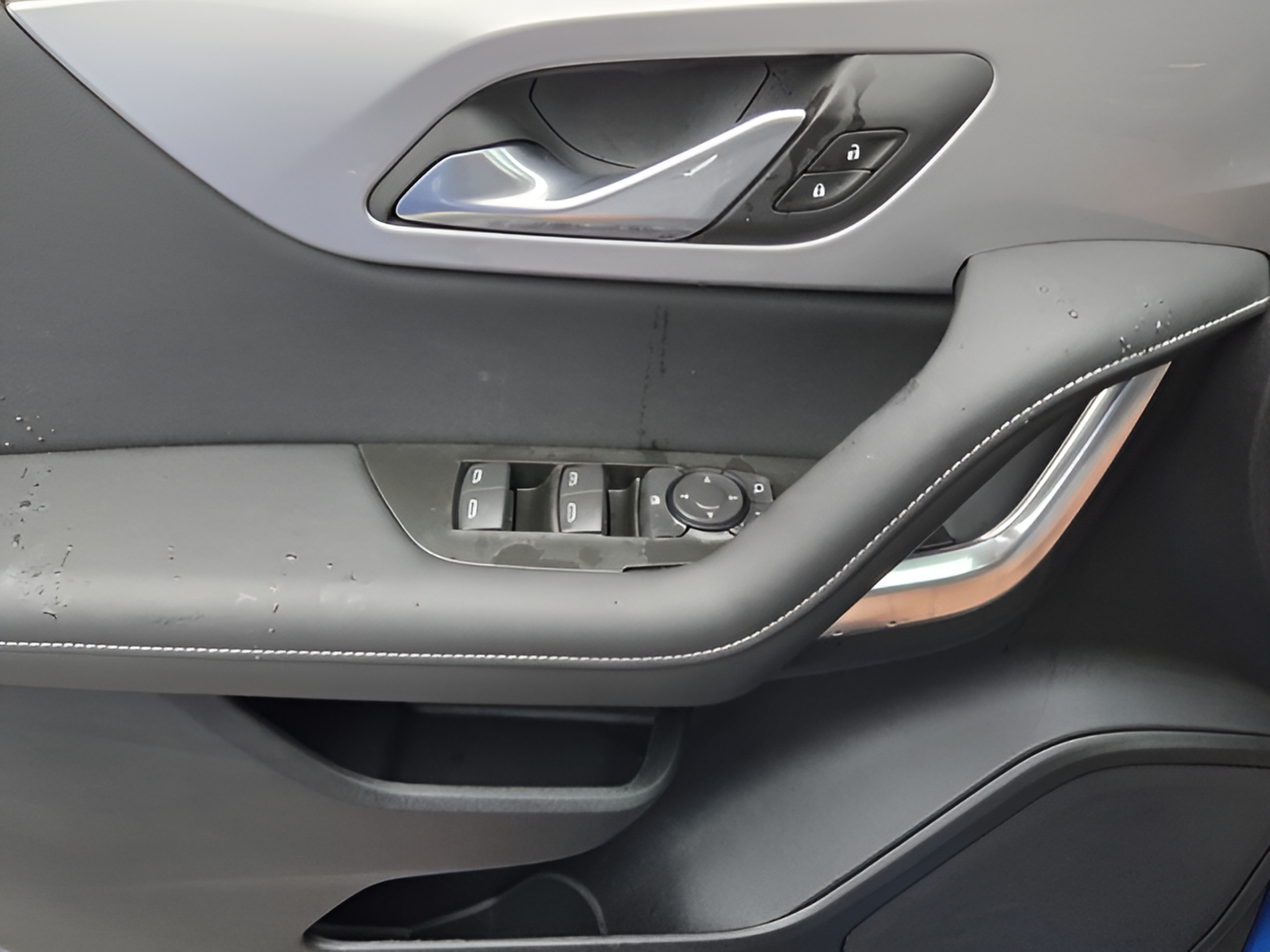 New 2026 Chevrolet Blazer LT FWD image 30