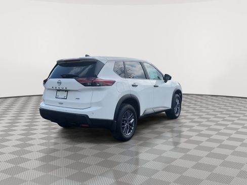 Certified 2026 Nissan Rogue S AWD/4WD image 10