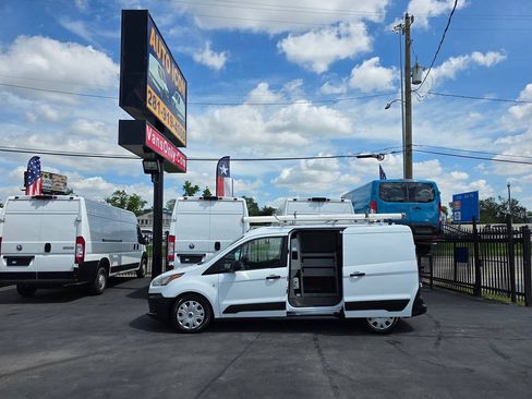 Used 2020 Ford Transit Connect XL FWD image 6