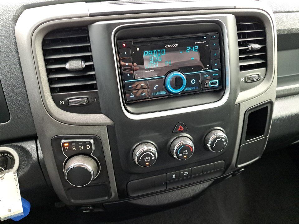 Used 2016 RAM 1500 Tradesman w/ Chrome Appearance Group RWD image 32