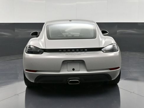 Certified 2024 Porsche 718 Cayman RWD image 7