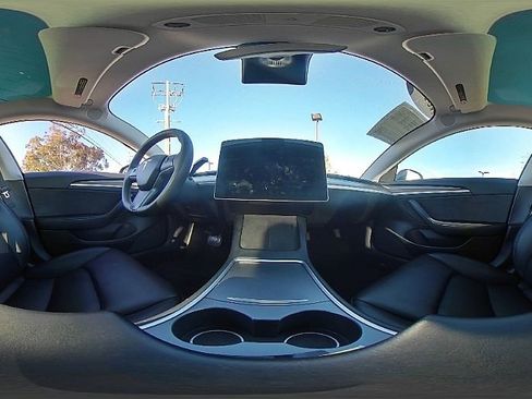 Used 2023 Tesla Model 3 Standard Range image 23