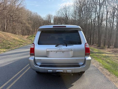 Used 2008 Toyota 4Runner Limited image 11