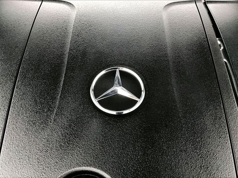 Used 2026 Mercedes-Benz GLC 300 image 30