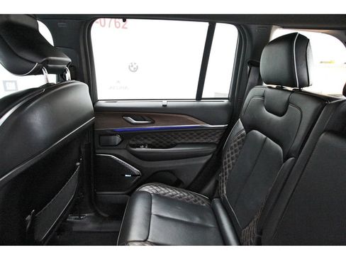 Used 2024 Jeep Grand Cherokee Summit w/ Adv Protech Group IV AWD/4WD image 10