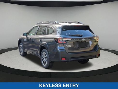 Certified 2025 Subaru Outback Premium AWD/4WD image 5