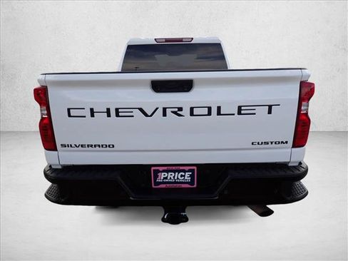 Used 2024 Chevrolet Silverado 2500 Custom w/ Custom Value Package AWD/4WD image 3