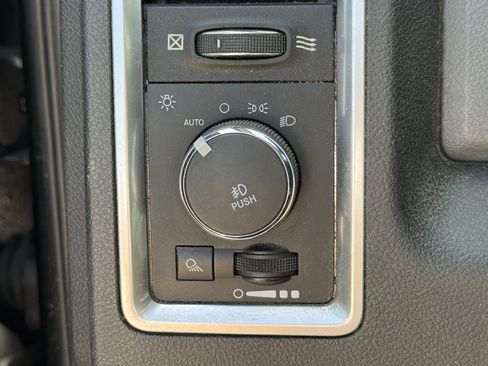 Used 2017 RAM 1500 Big Horn image 23