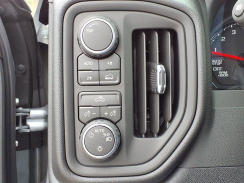 New 2026 Chevrolet Silverado 1500 W/T AWD/4WD image 15