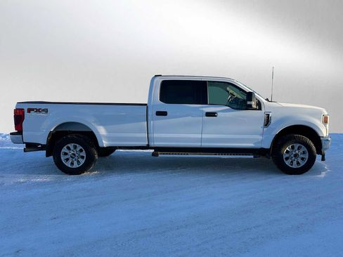 Used 2022 Ford F350 XLT w/ XLT Value Package image 2