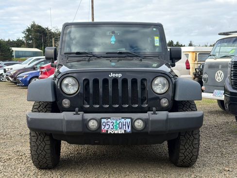 Used 2014 Jeep Wrangler Unlimited Sport w/ Quick Order Package 23S image 3