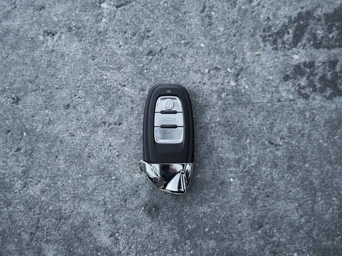 Used 2024 Lamborghini Huracan EVO image 68