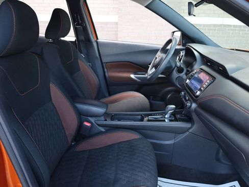 Used 2023 Nissan Kicks SR image 28