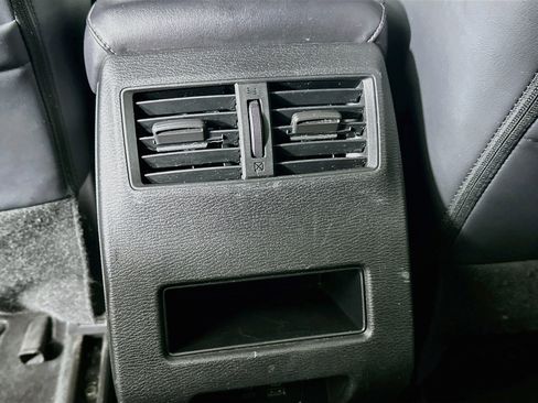 Used 2024 Mitsubishi Outlander SE AWD/4WD image 27