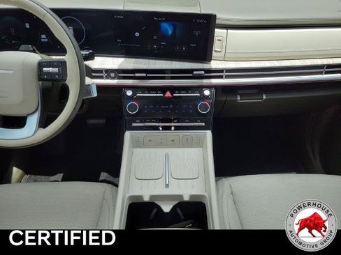 Used 2025 Hyundai Santa Fe Calligraphy FWD image 21