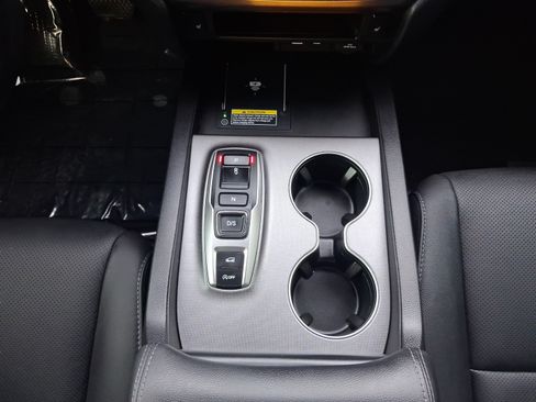 Used 2024 Honda Passport EX-L image 13