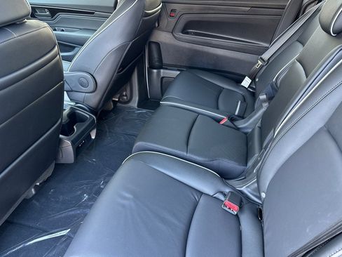 New 2026 Honda Odyssey Touring image 22
