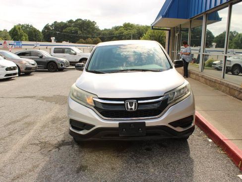 Used 2016 Honda CR-V LX image 2