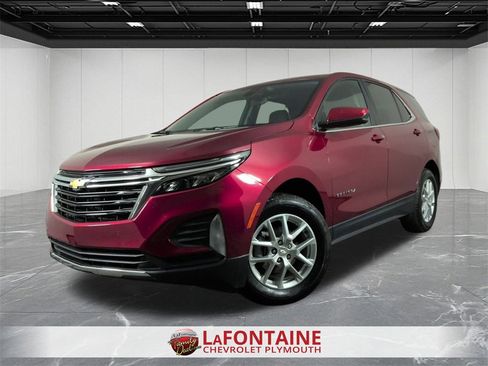 Certified 2024 Chevrolet Equinox LT w/ LPO, Floor Liner Package image 1