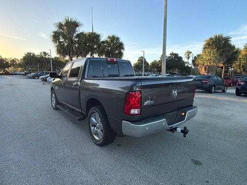 Used 2017 RAM 1500 Big Horn RWD image 3