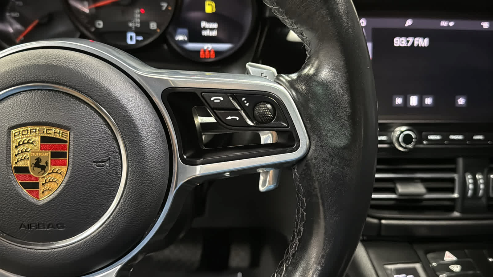 Used 2021 Porsche Macan AWD/4WD image 13
