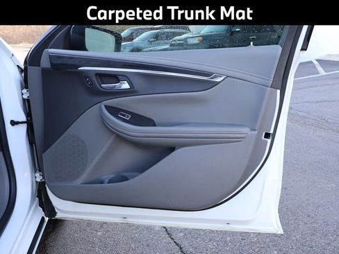 Used 2019 Chevrolet Impala LT image 12