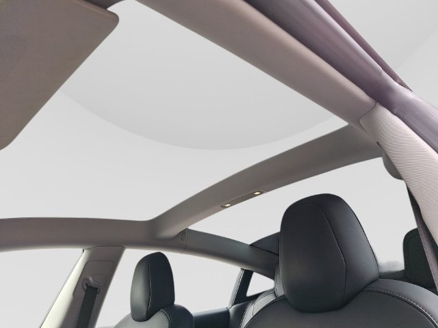 Used 2018 Tesla Model 3 Long Range RWD image 16