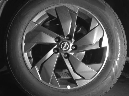 Used 2025 Nissan Rogue SV image 13