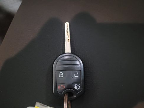 Used 2019 Ford Fiesta SE image 32