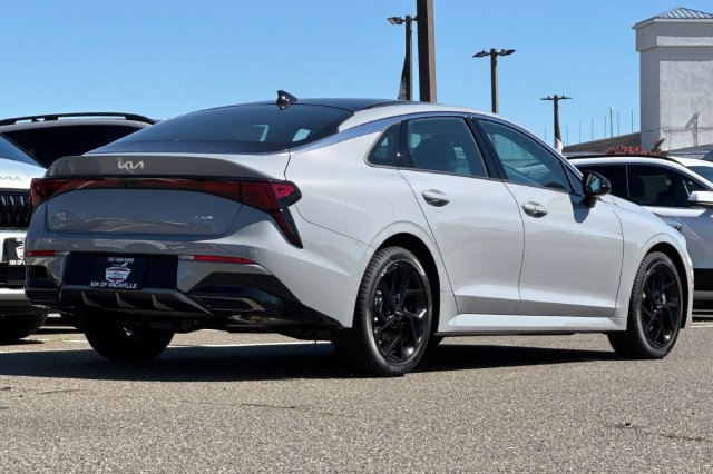 New 2026 Kia K5 GT-Line w/ GT-Line Premium Package FWD image 5