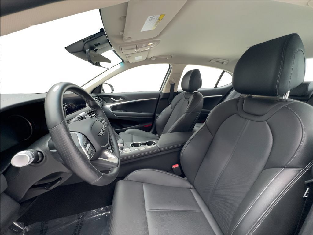 Used 2026 Genesis G70 2.5T RWD image 18
