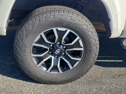 Certified 2023 Toyota Tacoma TRD Sport RWD image 10