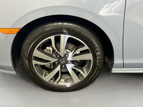 Used 2023 Honda Odyssey Touring image 13