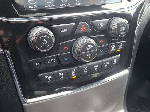 Used 2021 Jeep Grand Cherokee Limited w/ Quick Order Package 28K 80th image 19