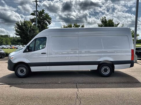New 2026 Mercedes-Benz Sprinter 2500 image 4