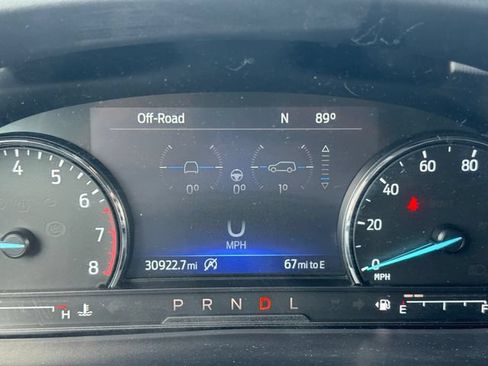 Used 2023 Ford Explorer XLT w/ Equipment Group 202A AWD/4WD image 29
