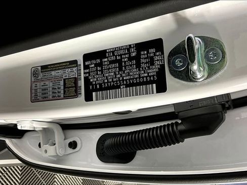 New 2027 Kia Telluride EX w/ Towing Package image 9