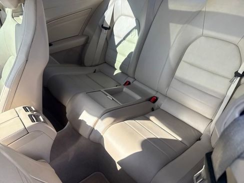 Used 2015 Mercedes-Benz E 400 E 400 image 20