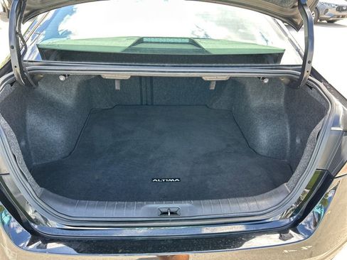 Used 2023 Nissan Altima 2.5 SR image 42