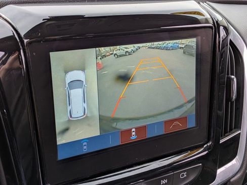 Used 2019 Chevrolet Traverse Premier image 28