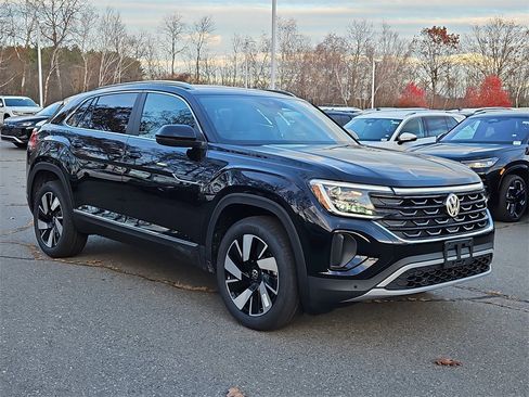 New 2026 Volkswagen Atlas Cross Sport SEL image 2