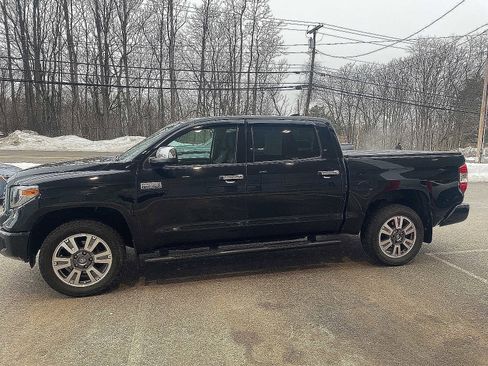 Used 2020 Toyota Tundra Platinum image 6