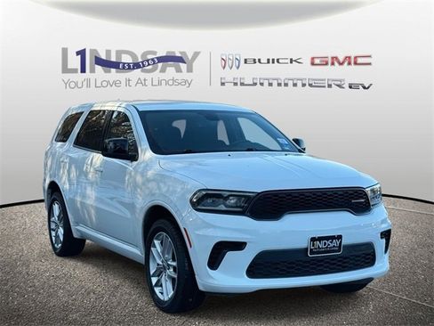 Used 2023 Dodge Durango GT image 1