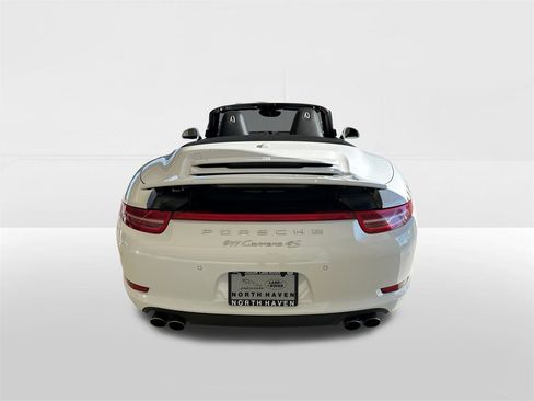 Used 2014 Porsche 911 Carrera 4S image 4
