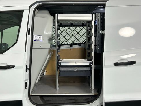 Used 2022 Ford Transit Connect XL FWD image 14