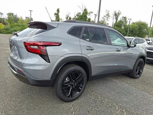 New 2025 Chevrolet Trax ACTIV w/ Driver Confidence Package image 4