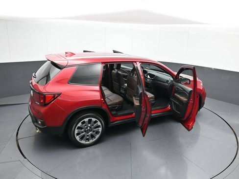 Certified 2024 Honda Passport EX-L image 46