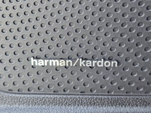 Used 2022 Kia Niro EX w/ Cold Weather Package image 20